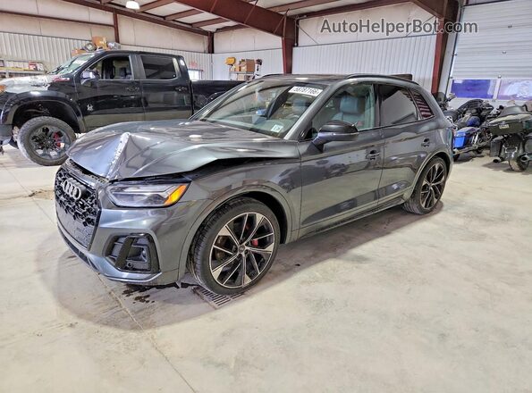 WA1B4AFY5P2036405 2023 AUDI SQ5 Gray Trasero izquierdo