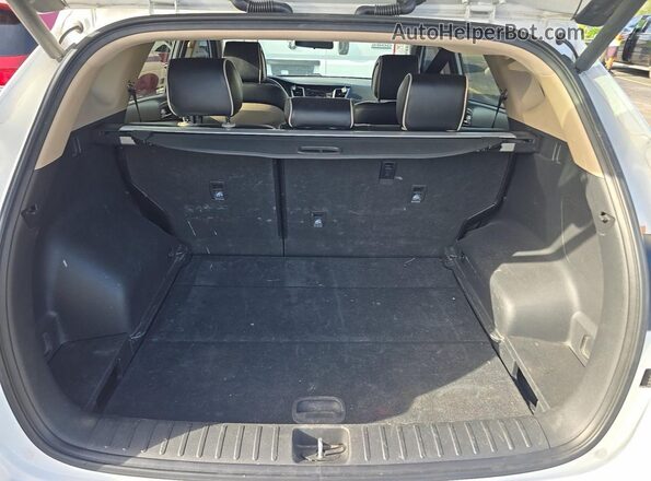 KM8J33A25HU513628 2017 HYUNDAI TUCSON White VIN კოდის სტიკერის ხედი