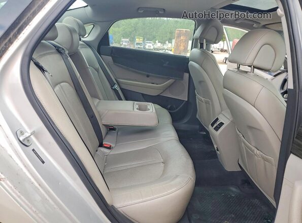5NPE34AF1HH466221 2017 HYUNDAI SONATA Silver Vista interior trasera
