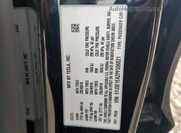 5YJ3E1EA2PF506821 2023 TESLA MODEL Черный Вид наклейки с VIN-кодом