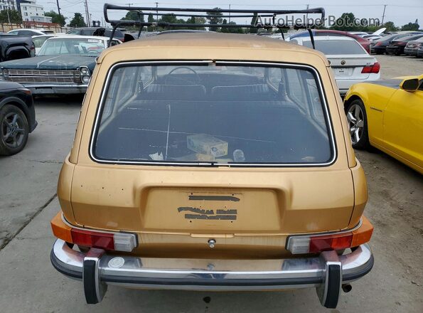 4632082403 1973 VOLKSWAGEN 412 Gold Widok z tyłu