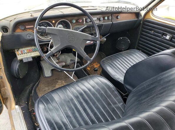 4632082403 1973 VOLKSWAGEN 412 Gold Widok deski rozdzielczej