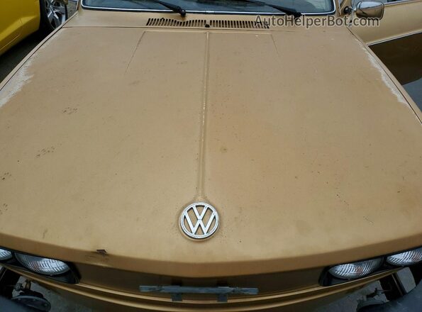4632082403 1973 VOLKSWAGEN 412 Gold Widok wnętrza z tyłu