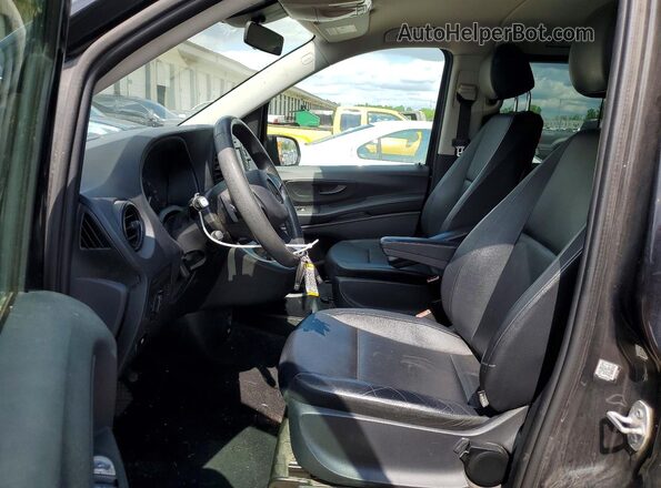 WD4PG2EE2J3363478 2018 MERCEDES-BENZ METRIS Black Dashboard view