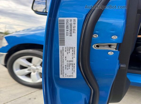 1C6RR7KT0RS160188 2024 RAM 1500 Blue Вид задньої частини салону