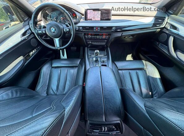 5UXKU0C51J0G80952 2018 BMW X6 Black Հետևի նստատեղերի տեսք