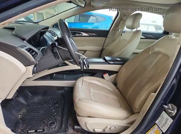 3LN6L5F96HR639463 2017 LINCOLN MKZ Blue Widok deski rozdzielczej