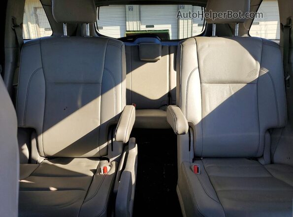 5TDKZRFH9KS297768 2019 TOYOTA HIGHLANDER Blue უკანა სალონის ხედი