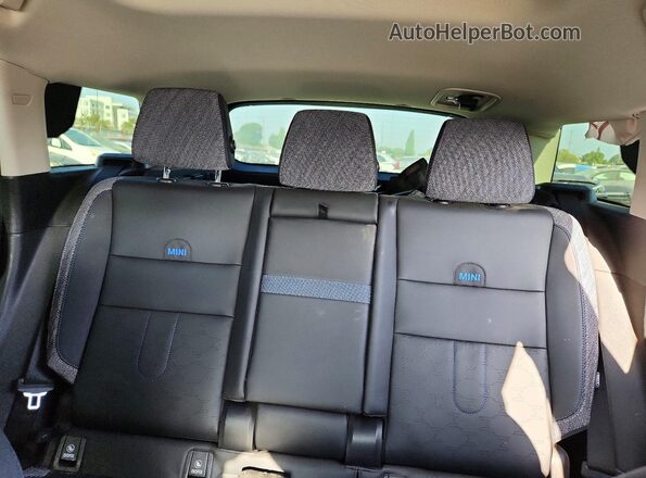 WMZ23GA08S7P56936 2025 MINI COUNTRYMAN Зеленый Вид задней части салона