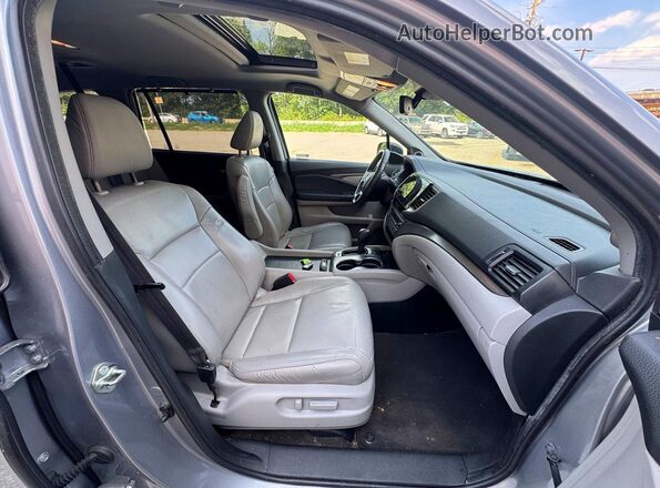5FNYF6H53LB054726 2020 HONDA PILOT Silver Widok z tyłu