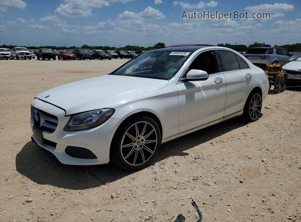 55SWF4JB4GU142720 2016 MERCEDES-BENZ C White Rear left
