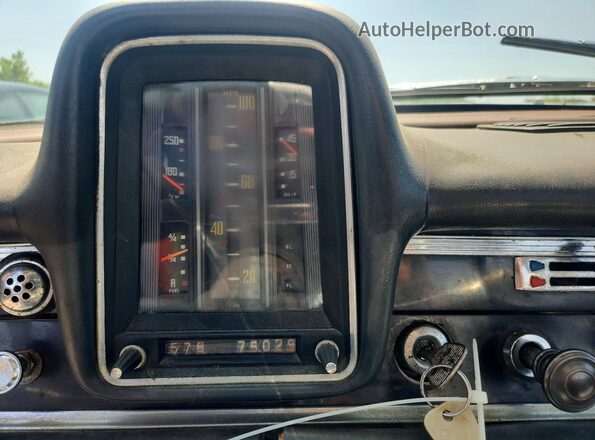11011010104428 1964 MERCEDES-BENZ 190 White Rear seats view