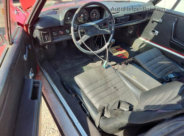 4722905174 1972 PORSCHE 914 Red Vista del salpicadero