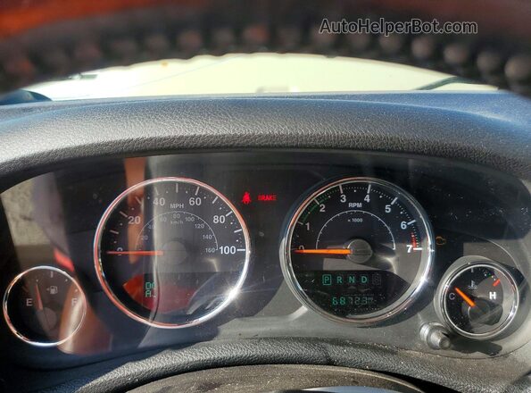 1C4BJWDG8JL858915 2018 JEEP WRANGLER Beige უკანა სავარძლების ხედი