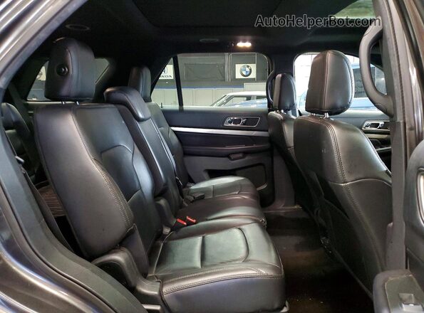 1FM5K8DH3JGB24878 2018 FORD EXPLORER Gray Widok komory silnika