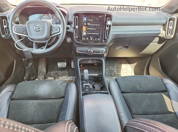 YV4162UM7L2207390 2020 VOLVO XC40 Red Vista del cuadro de instrumentos