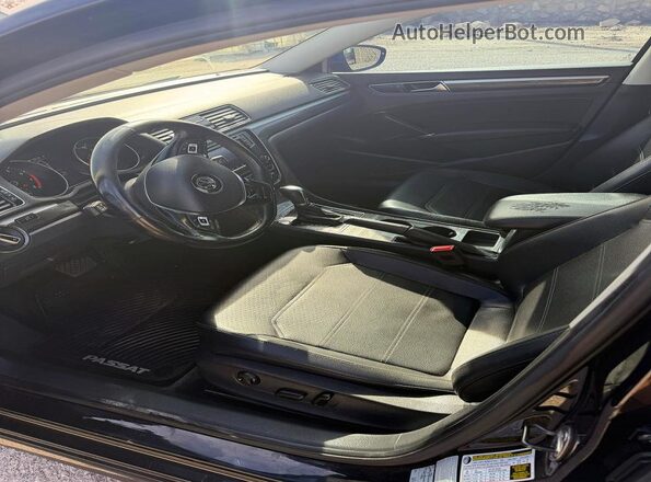 1VWBA7A33JC005519 2018 VOLKSWAGEN PASSAT Черный Вид сзади
