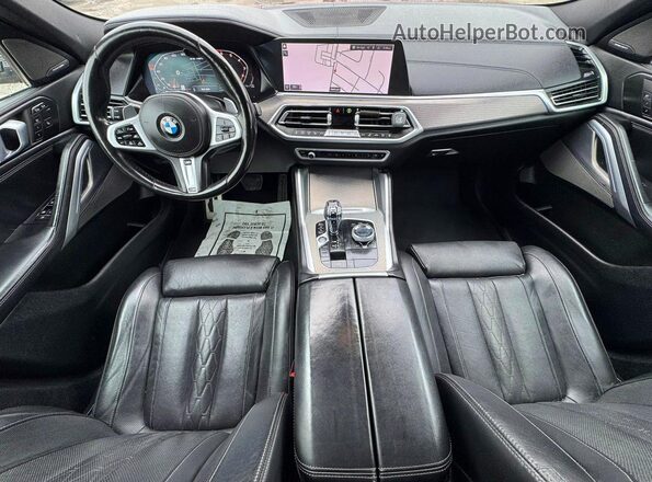 5UXCY8C09M9E51267 2021 BMW X6 Burgundy Widok zestawu wskaźników