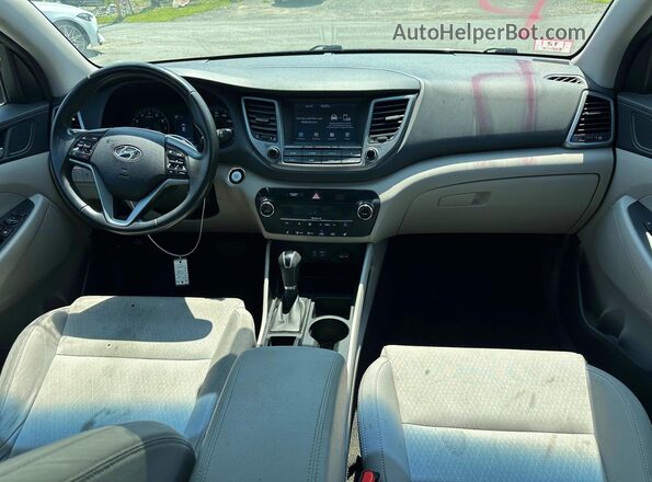 KM8J3CA25JU691996 2018 HYUNDAI TUCSON Blue უკანა ხედი