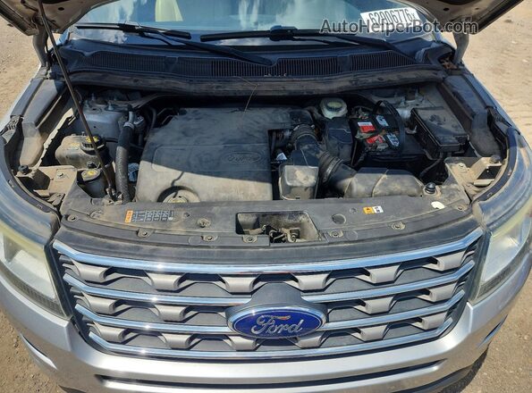 1FM5K7D86HGB43526 2017 FORD EXPLORER Silver VIN կոդի պիտակի տեսք