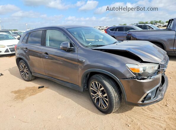 JA4AP3AU4JZ031004 2018 MITSUBISHI OUTLANDER Gray Դիմացի տեսք