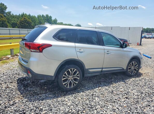 JA4AZ3A33JZ052959 2018 MITSUBISHI OUTLANDER Серебряный Передняя правая четверть