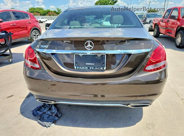 55SWF4JB2HU198799 2017 MERCEDES-BENZ C Tan Vista interior delantera
