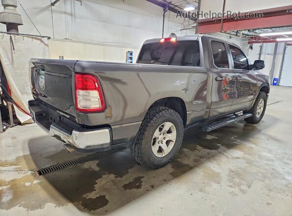 1C6RREBT9NN143581 2022 RAM 1500 Gray Przód prawy