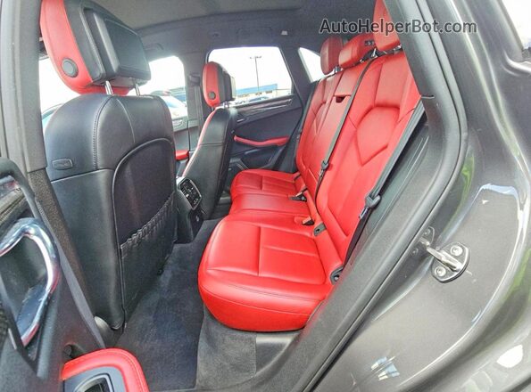 WP1AG2A59JLB62312 2018 PORSCHE MACAN Серый Вид сзади