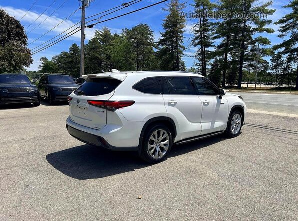 5TDYARAH5MS006372 2021 TOYOTA HIGHLANDER White Vista frontal