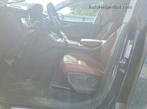 WA1CVAF11KD034605 2019 AUDI Q8 Green Առջևի վահանակի տեսք