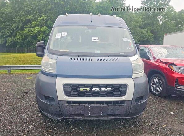 3C6URVJG8KE548815 2019 RAM PROMASTER Blue Vista del compartimento del motor