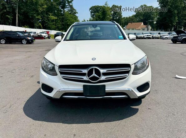 WDC0G4KB5GF035412 2016 MERCEDES-BENZ GLC-CLASS White Front interior view