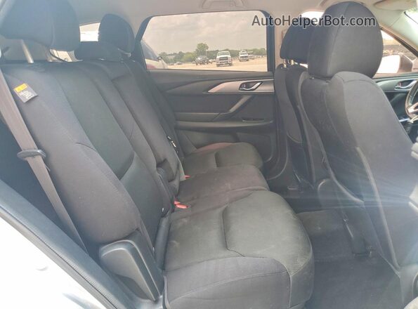 JM3TCABY9J0214569 2018 MAZDA CX-9 Silver Vista interior trasera