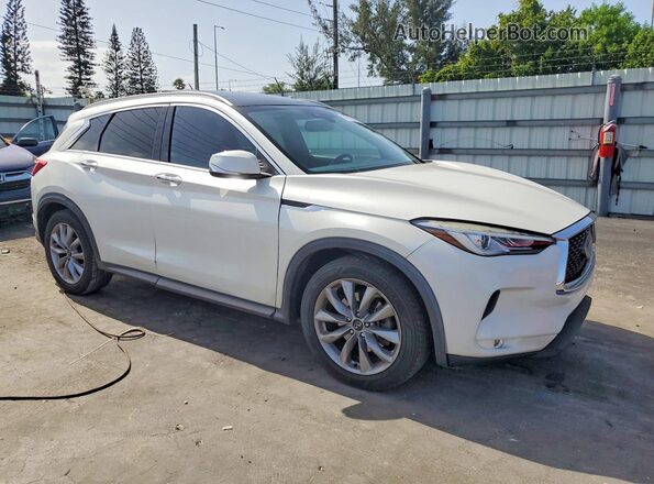 3PCAJ5M10LF102521 2020 INFINITI QX50 White Vista frontal