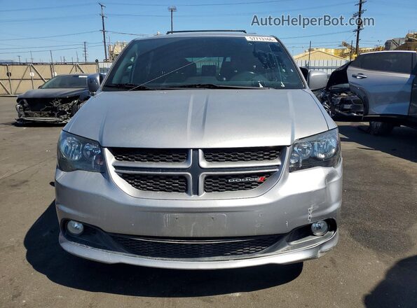 2C4RDGEG6JR283926 2018 DODGE GRAND Silver Вид ззаду