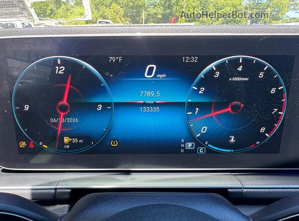 4JGFB4KB2LA072547 2020 MERCEDES-BENZ GLE Черный Вид панели приборов