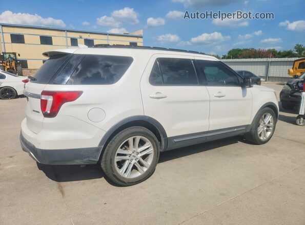 1FM5K7D84GGC86019 2016 FORD EXPLORER White Przód prawy