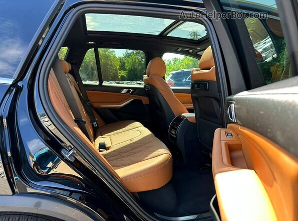 5UXCR4C07P9P39344 2023 BMW X5 Black Вид задніх сидінь