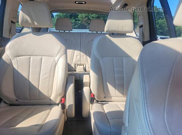 5UXCW2C5XKLB44253 2019 BMW X7 Black უკანა სალონის ხედი