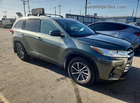 5TDJZRFH3KS940661 2019 TOYOTA HIGHLANDER Зеленый Вид спереди