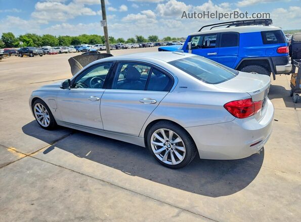 WBA8E1C56HK480348 2017 BMW 3 SERIES Silver Trasero derecho