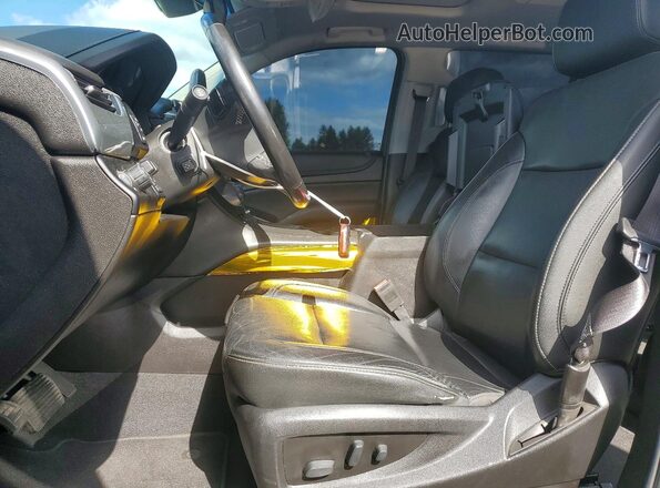 1GNSCHKC5KR270546 2019 CHEVROLET SUBURBAN Черный Вид панели приборов