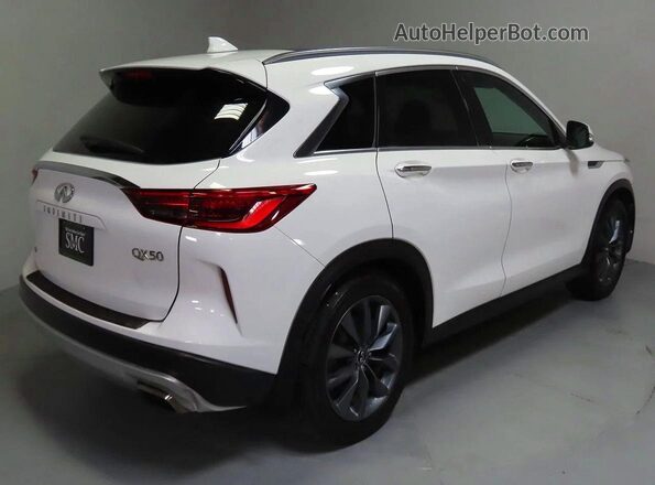 3PCAJ5M32KF132328 2019 INFINITI QX50 White Առջևի աջ