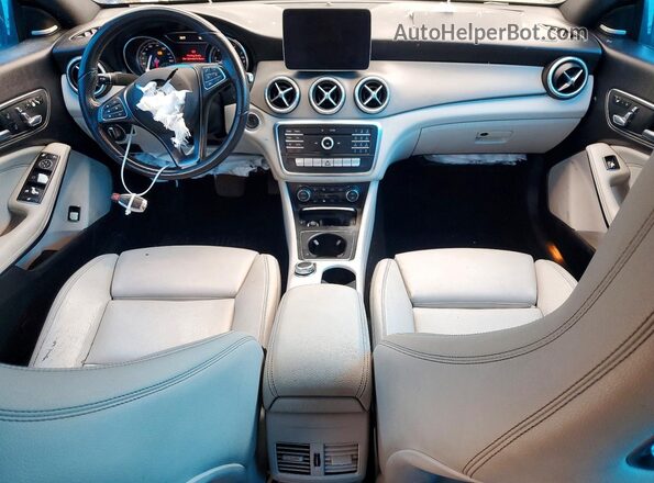 WDDSJ4GB9KN717285 2019 MERCEDES-BENZ CLA-CLASS Blue ხელსაწყოთა პანელის ხედი