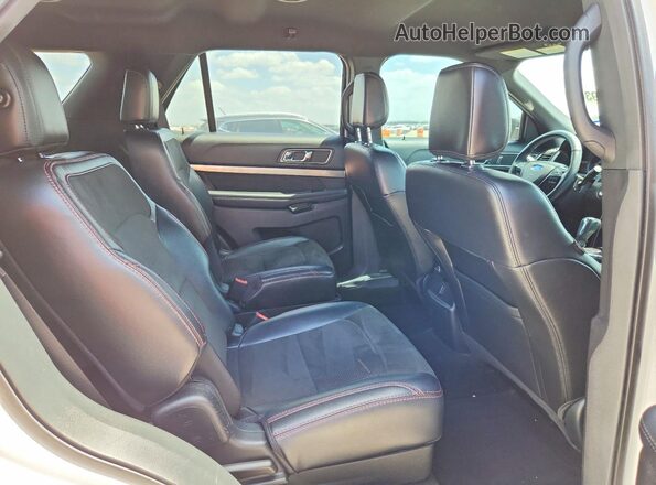 1FM5K7D8XJGC69104 2018 FORD EXPLORER Белый Вид подкапотного пространства