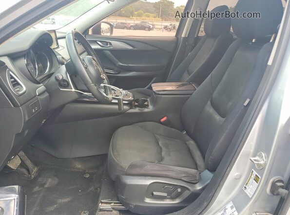 JM3TCABY9J0214569 2018 MAZDA CX-9 Silver Vista del salpicadero