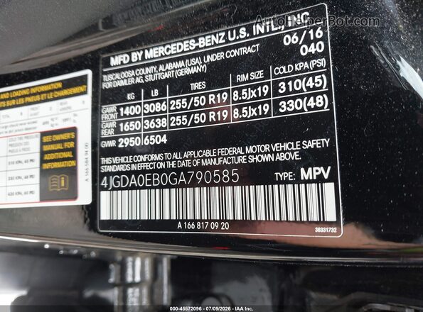 4JGDA0EB0GA790585 2016 MERCEDES-BENZ GLE 300D Black Engine compartment view
