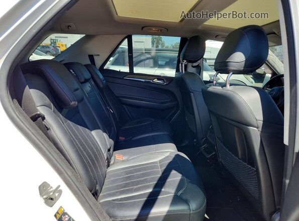 4JGDA0EBXGA664508 2016 MERCEDES-BENZ GLE White Widok tylnych siedzeń