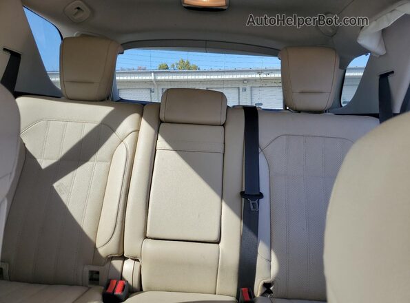 4JGDA5GB8KB205409 2019 MERCEDES-BENZ GLE White Widok tylnych siedzeń